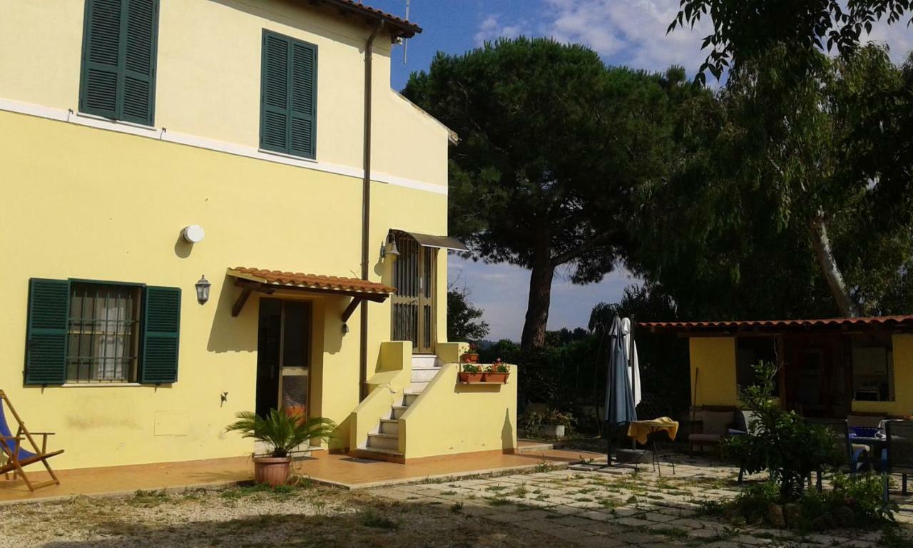 Bed and Breakfast Casale Fernando Tarquinia Exterior foto